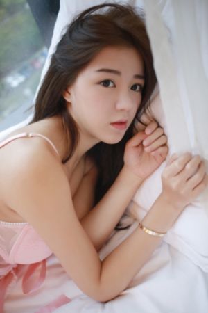 国产白袜袜格罗丫_1080P免费观看最新